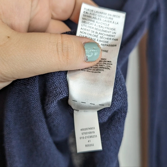 Chicos Navy  Blue Linen Blend V Neck Collared Thin Knit Top Woman Size 1 Medium - Picture 7 of 9